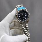 Luxury Silver Stainless Steel Men’s Watch – Classic Elegant Design ⌚✨